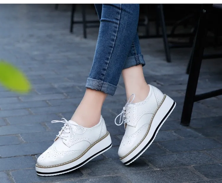 Spring Autumn Flat Oxford Shoes For Women Platform Shoes Woman Brogue Patent Leather Flats Lace Up Women Shoes Female
