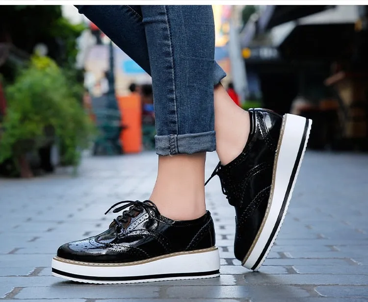 Spring Autumn Flat Oxford Shoes For Women Platform Shoes Woman Brogue Patent Leather Flats Lace Up Women Shoes Female